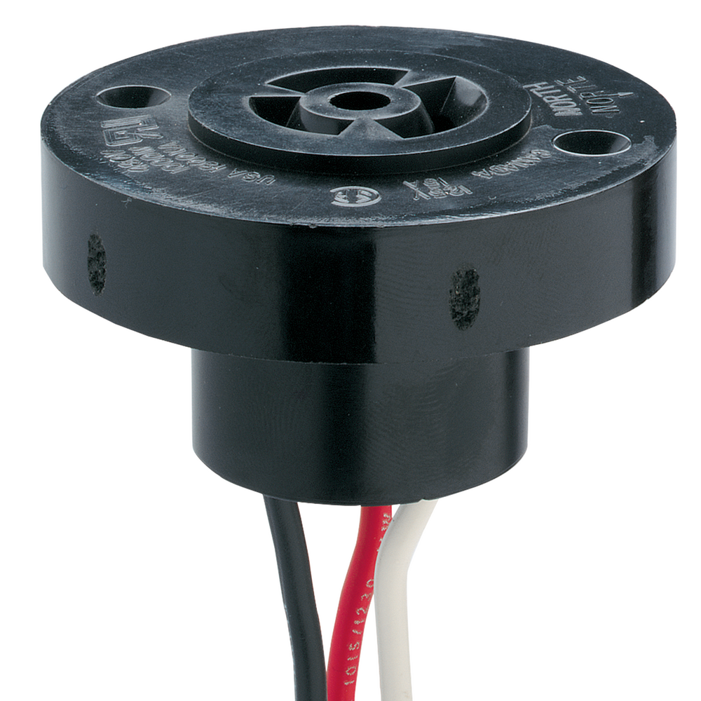 Locking Type Receptacle, 3-Pin, C136.10 Compliant, 30" lead